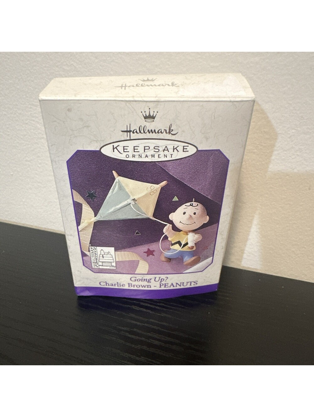 Hallmark Keepsake Ornament Charlie Brown Going Up? Kite The Peanuts Gang 1998